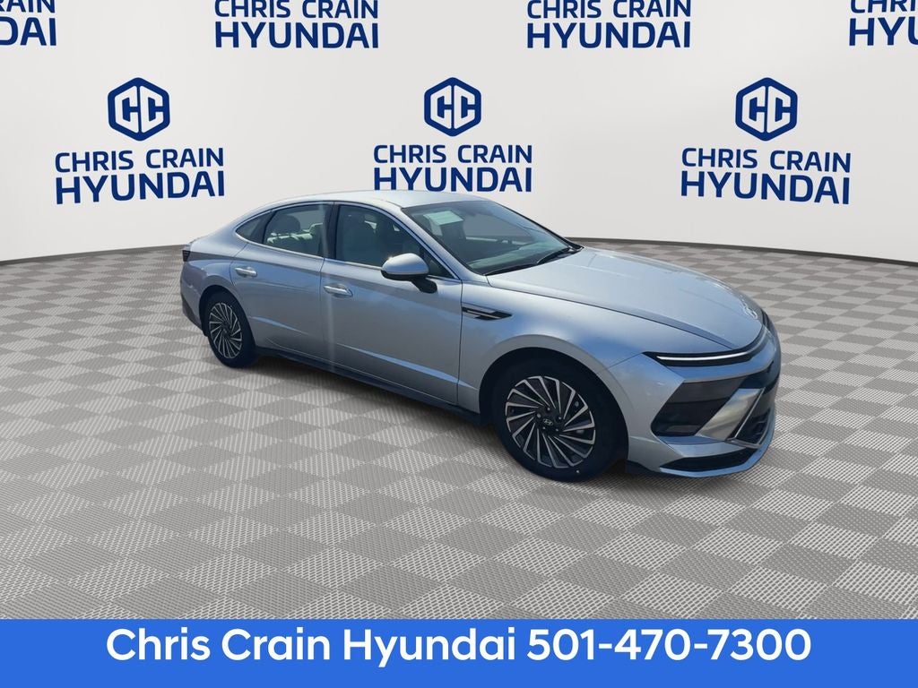 2025 Hyundai SONATA HYBRID SEL