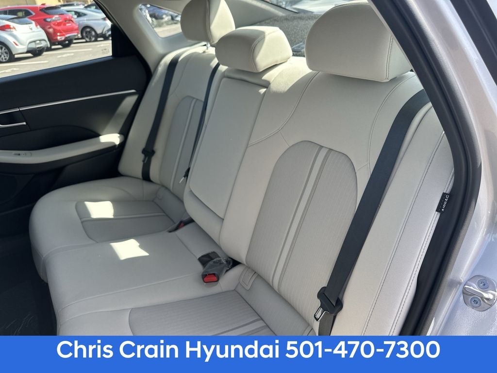 2025 Hyundai SONATA HYBRID SEL
