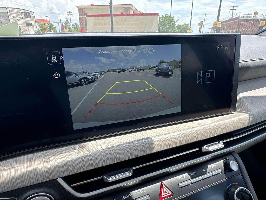 2025 Hyundai SONATA HYBRID SEL