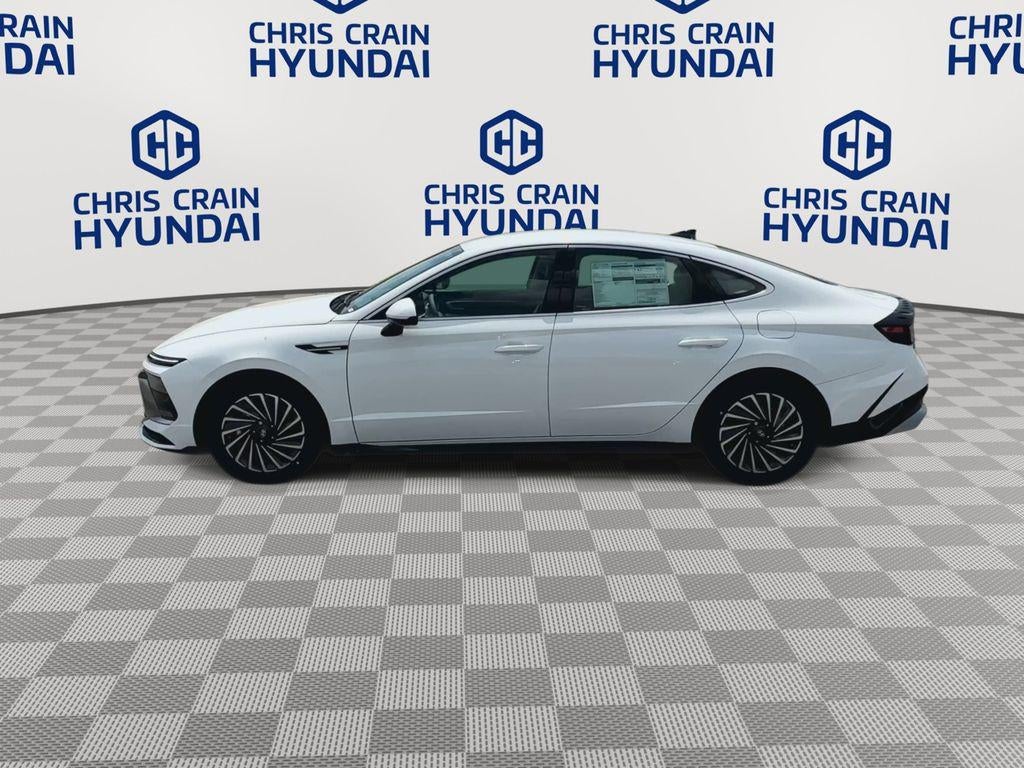2025 Hyundai SONATA HYBRID SEL