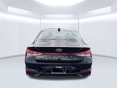 2023 Hyundai ELANTRA SE