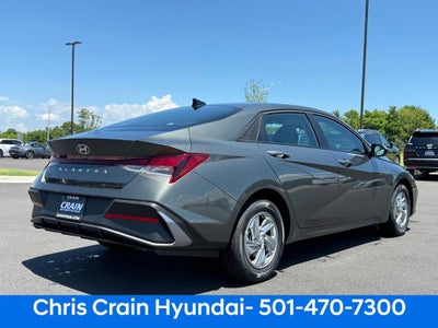 2026 Hyundai ELANTRA SE