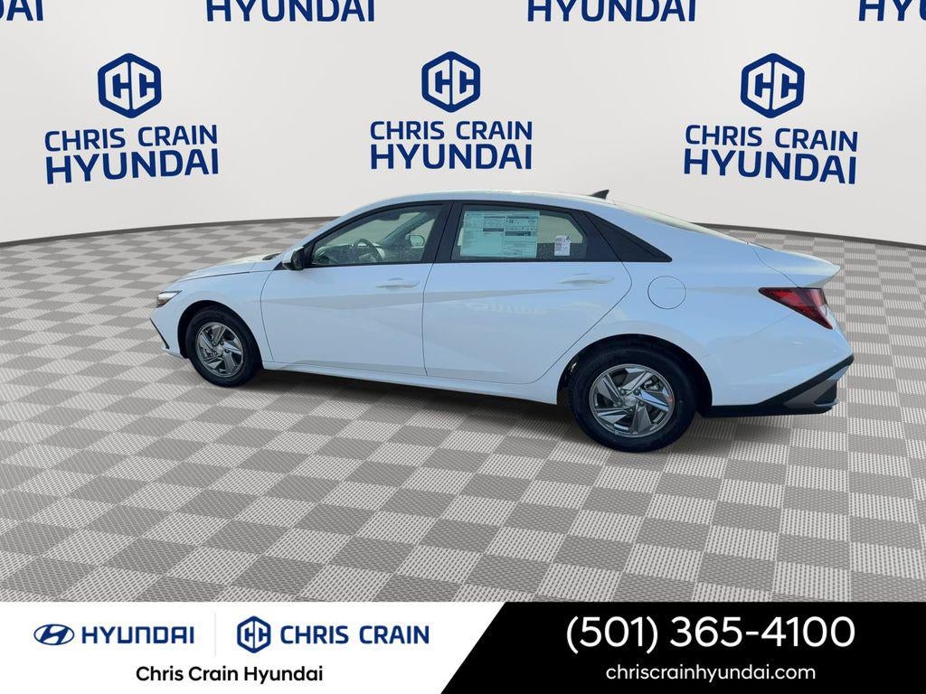 2026 Hyundai ELANTRA SE