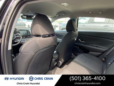 2026 Hyundai ELANTRA SE