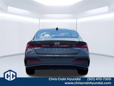 2026 Hyundai ELANTRA SE