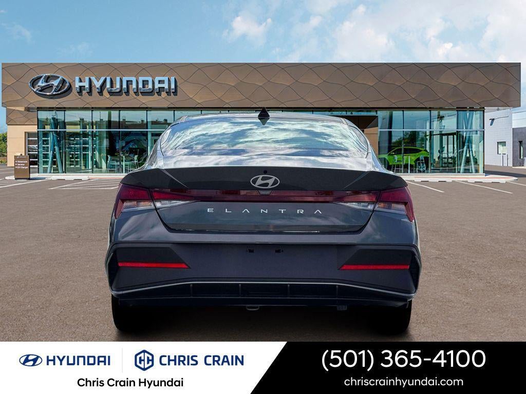 2026 Hyundai ELANTRA SE