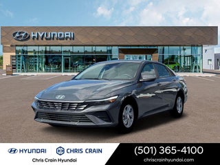 2026 Hyundai ELANTRA SE