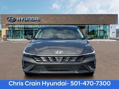 2026 Hyundai ELANTRA SE