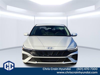 2026 Hyundai ELANTRA SE