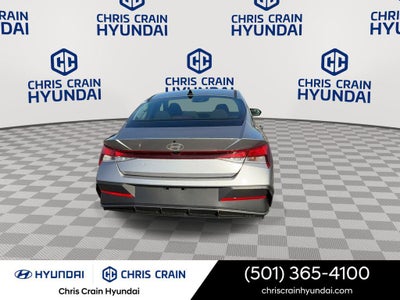 2026 Hyundai ELANTRA SE