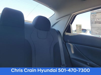2024 Hyundai ELANTRA SE