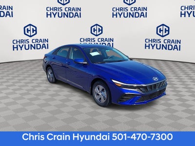 2024 Hyundai ELANTRA SE