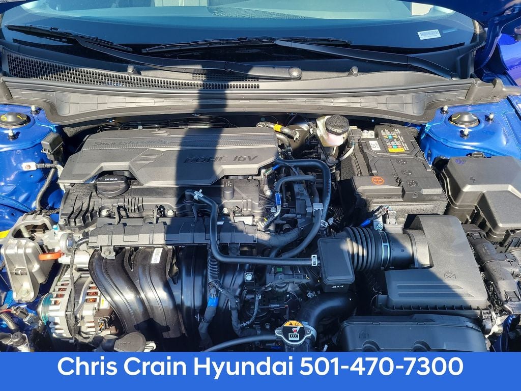 2024 Hyundai ELANTRA SE