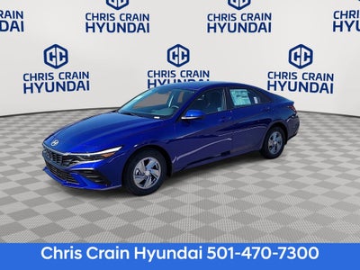 2024 Hyundai ELANTRA SE