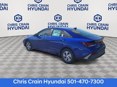 2024 Hyundai ELANTRA SE