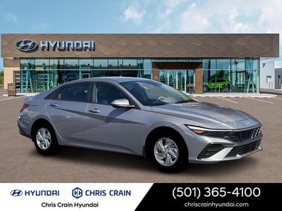 2026 Hyundai ELANTRA SE