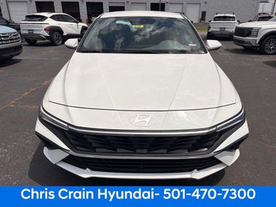 2026 Hyundai ELANTRA SE