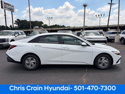 2026 Hyundai ELANTRA SE