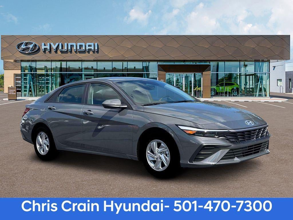 2026 Hyundai ELANTRA SE