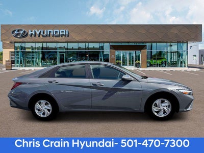 2026 Hyundai ELANTRA SE