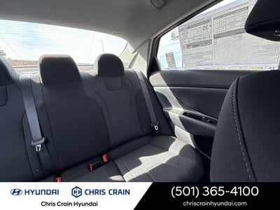 2026 Hyundai ELANTRA SE