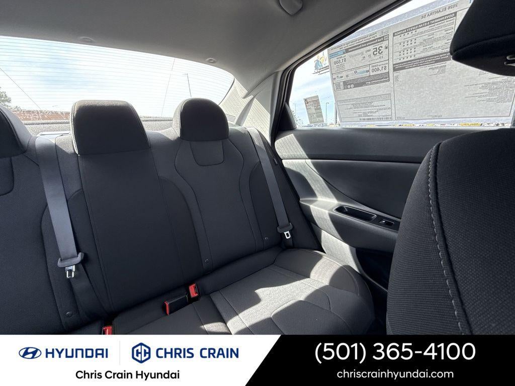 2026 Hyundai ELANTRA SE