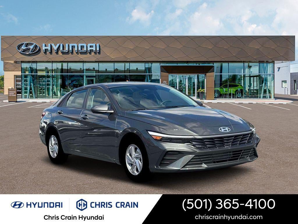 2026 Hyundai ELANTRA SE