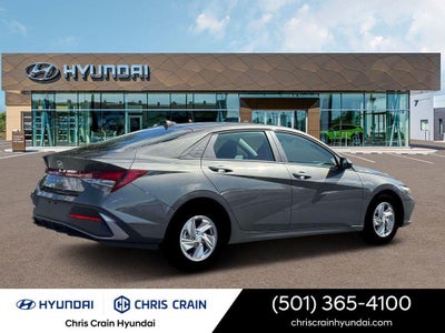 2026 Hyundai ELANTRA SE