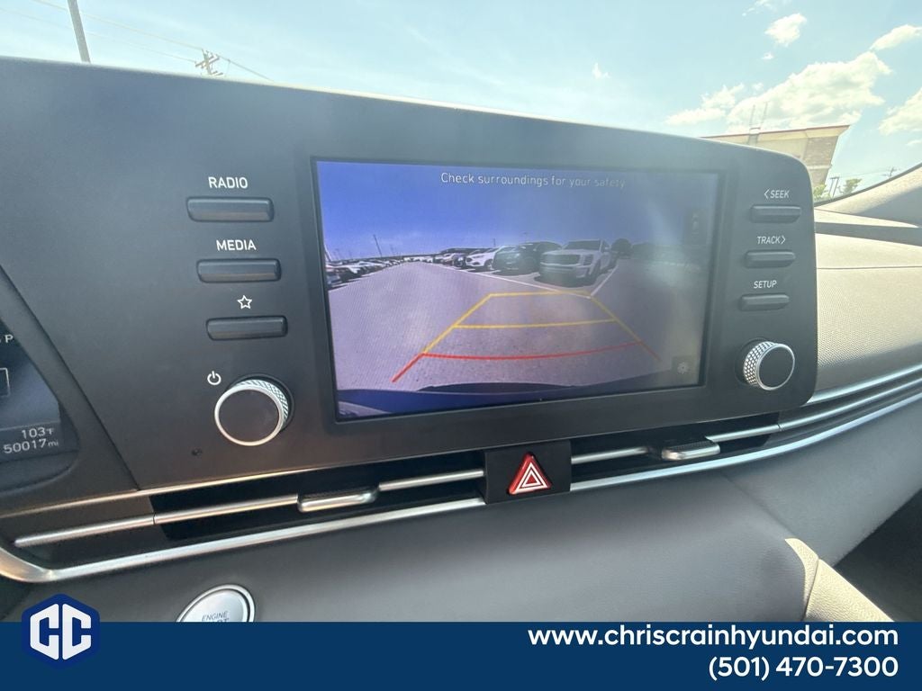 2022 Hyundai ELANTRA SEL