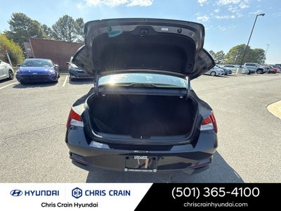 2023 Hyundai ELANTRA SEL