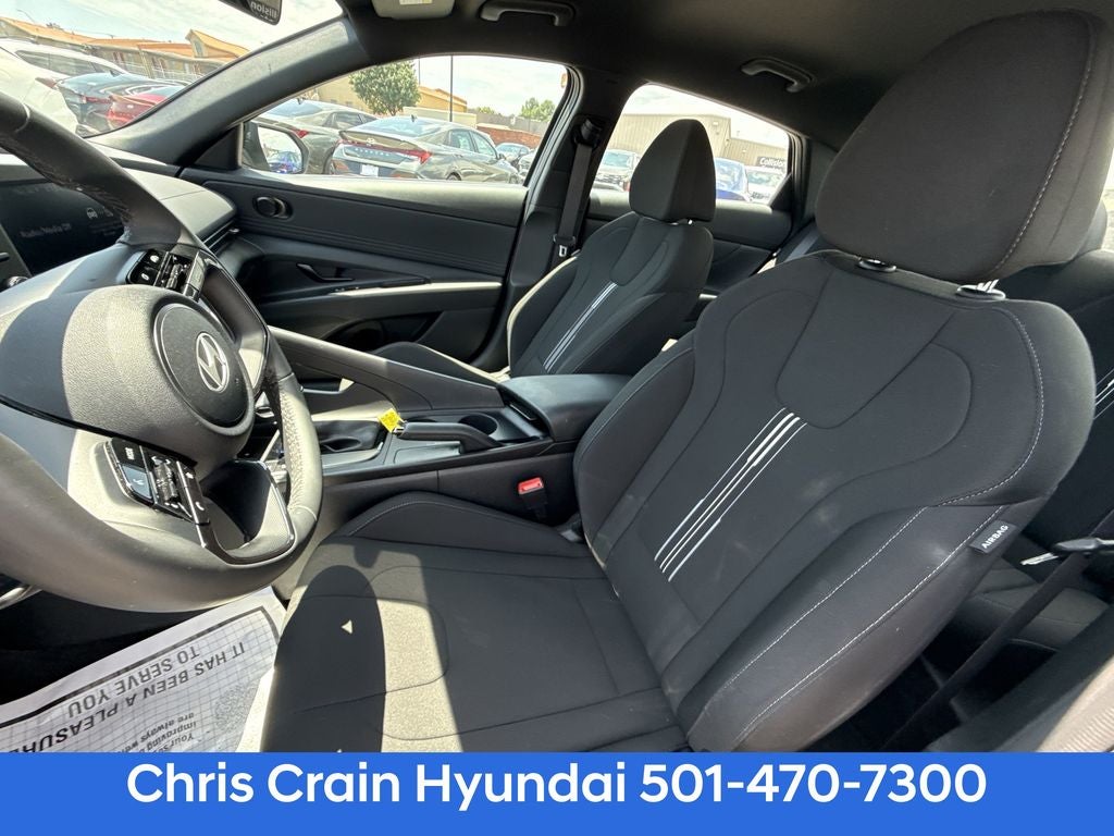 2025 Hyundai ELANTRA SEL Sport