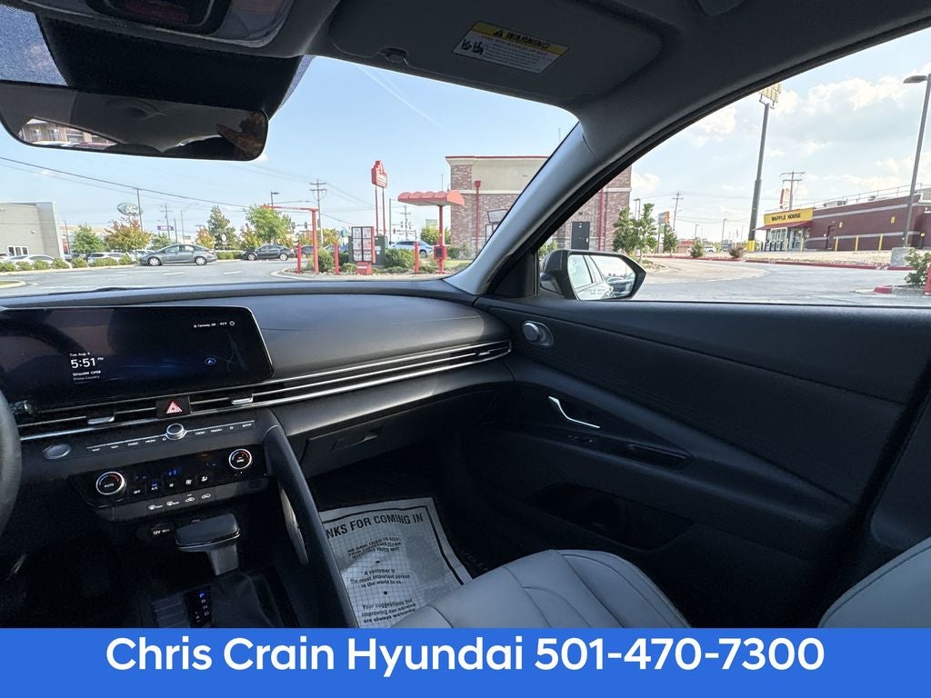 2024 Hyundai ELANTRA SEL