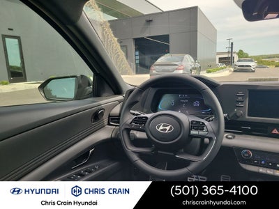 2025 Hyundai ELANTRA SEL Sport