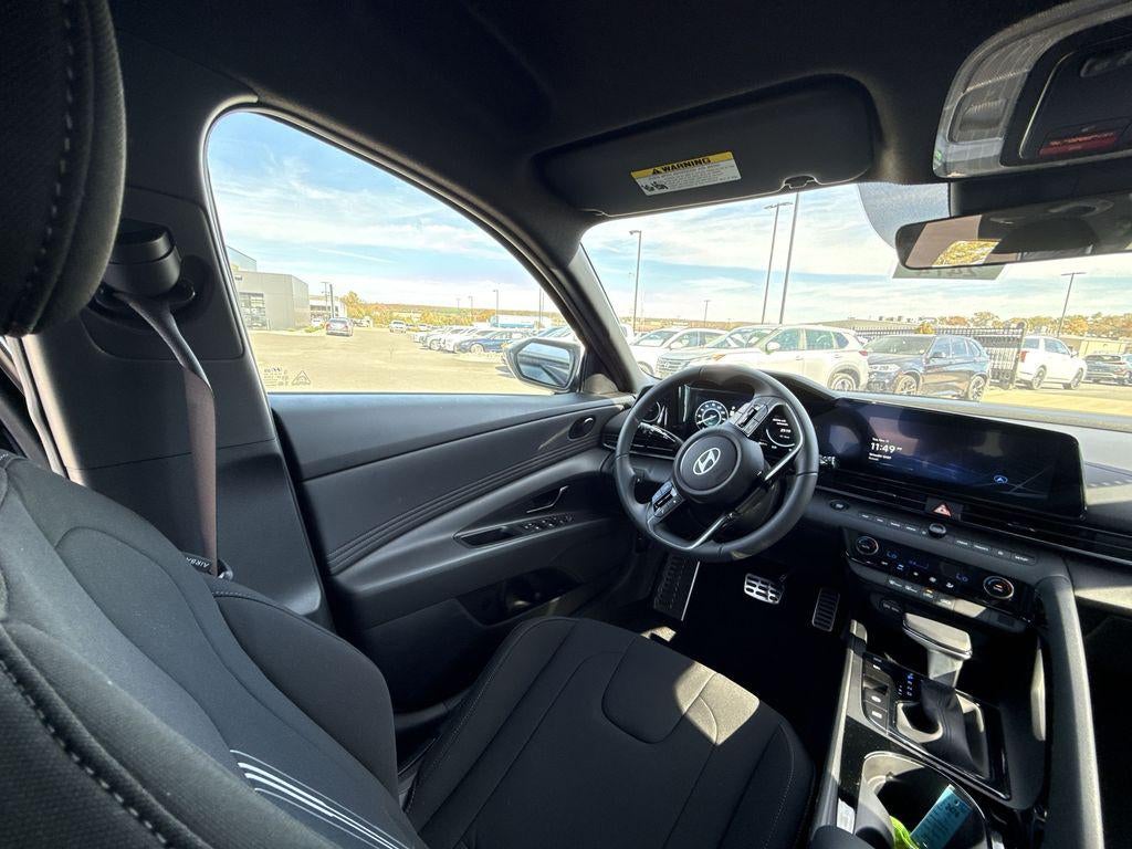 2026 Hyundai ELANTRA HYBRID SEL Sport