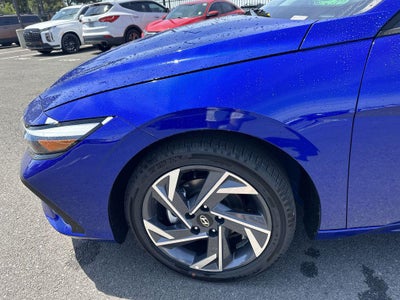 2025 Hyundai ELANTRA HYBRID Limited