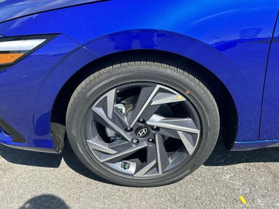 2025 Hyundai ELANTRA HYBRID Limited