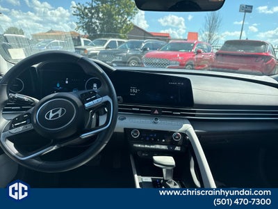 2025 Hyundai ELANTRA Limited