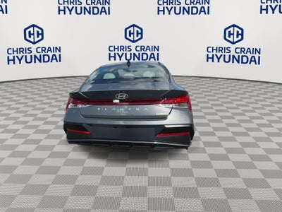 2025 Hyundai ELANTRA Limited