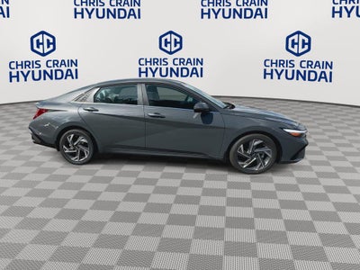 2025 Hyundai ELANTRA Limited
