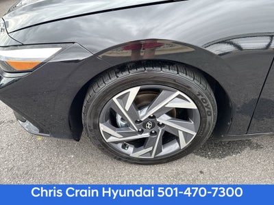 2025 Hyundai ELANTRA Limited