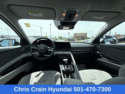 2025 Hyundai ELANTRA Limited