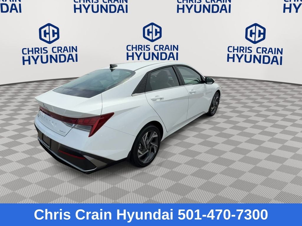 2025 Hyundai ELANTRA Limited