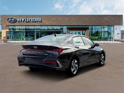 2026 Hyundai ELANTRA Limited