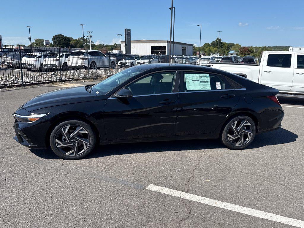 2026 Hyundai ELANTRA Limited