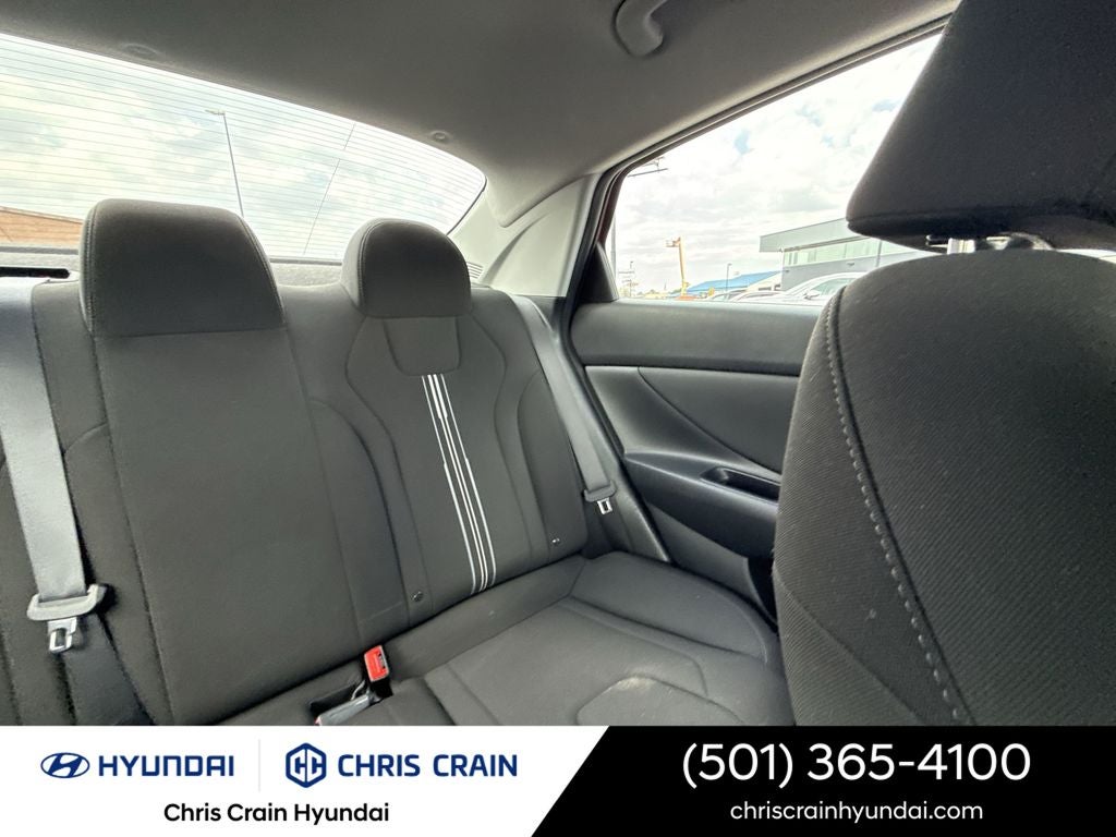 2023 Hyundai ELANTRA SEL