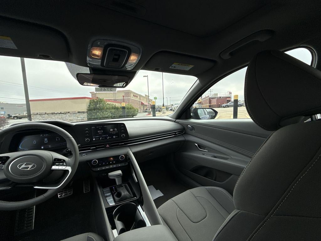 2026 Hyundai ELANTRA SEL Sport Premium