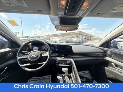 2024 Hyundai ELANTRA SEL