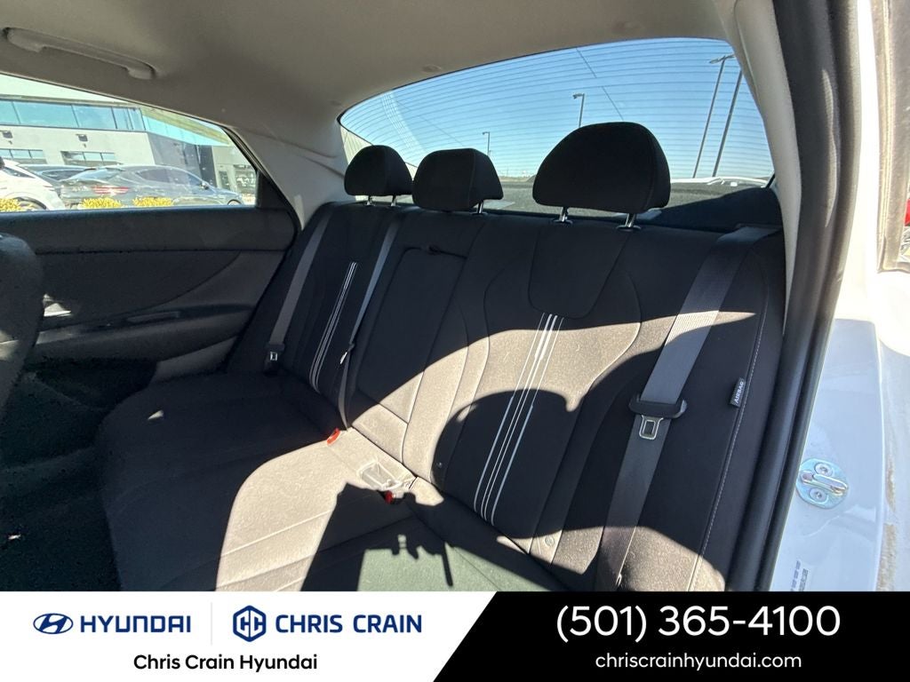 2025 Hyundai ELANTRA SEL Convenience