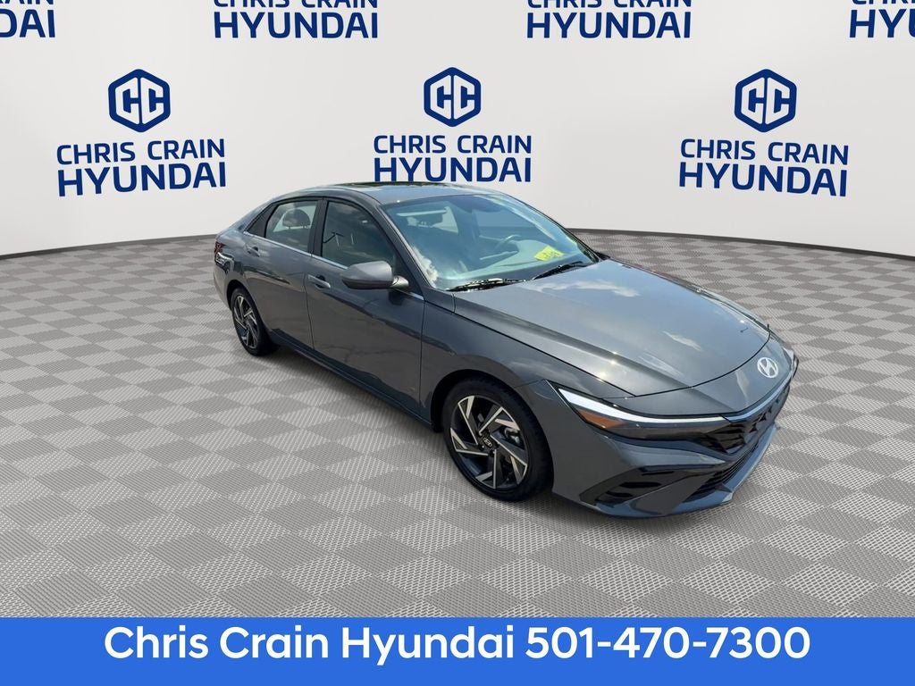 2024 Hyundai ELANTRA SEL
