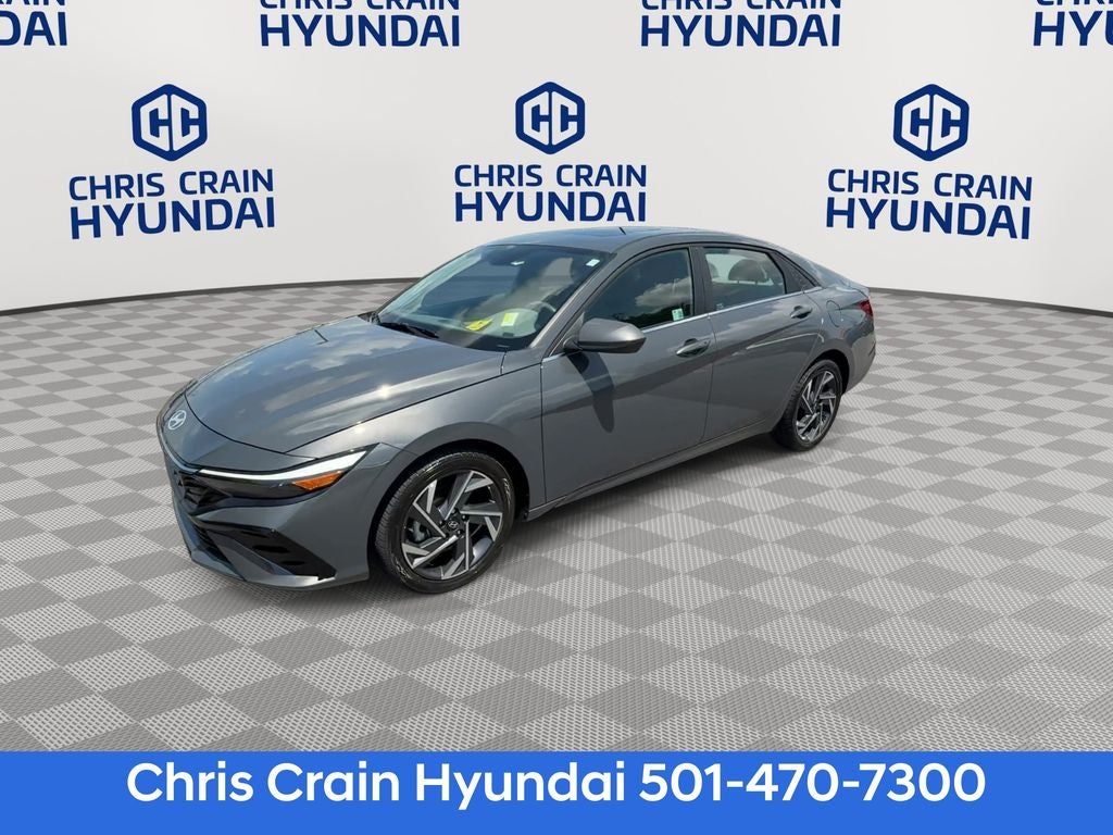 2024 Hyundai ELANTRA SEL